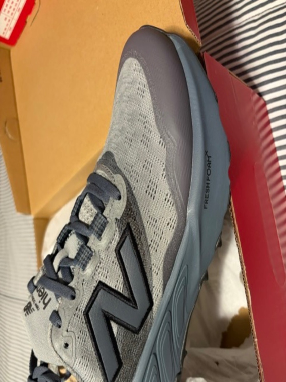 (NIB) Mens "Brand New" New Balance Fresh Foam X Hierro v9 Trail Running Shoe
